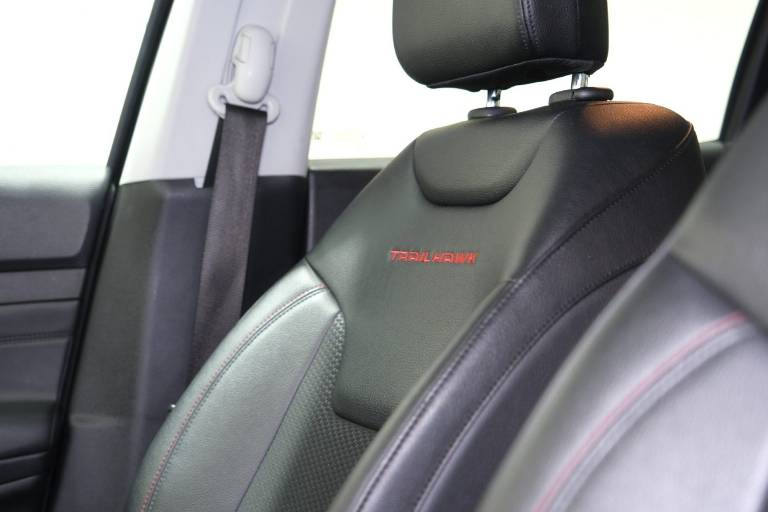 JEEP Compass 41