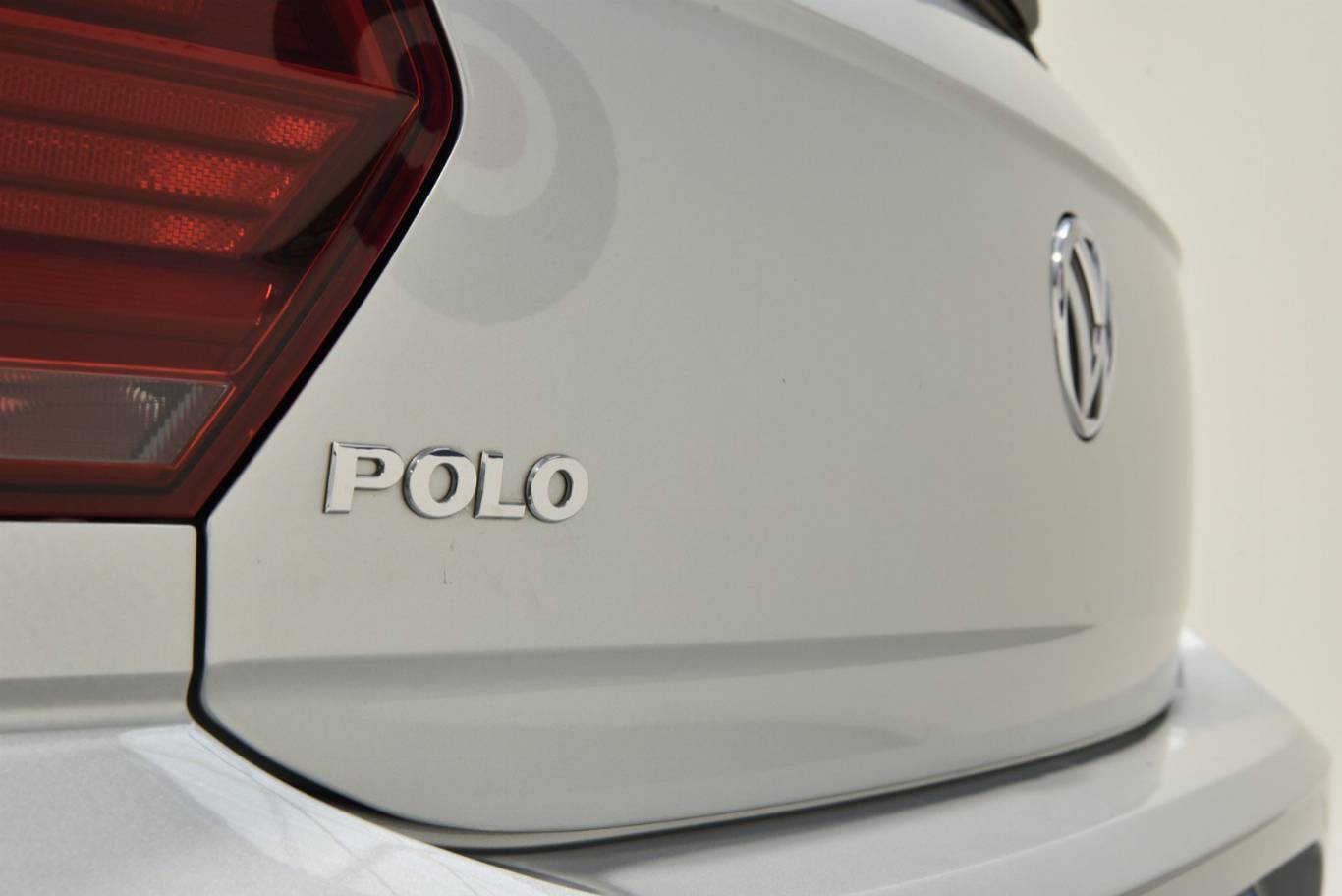 VOLKSWAGEN Polo 60