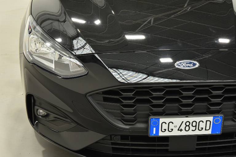 FORD Focus 17