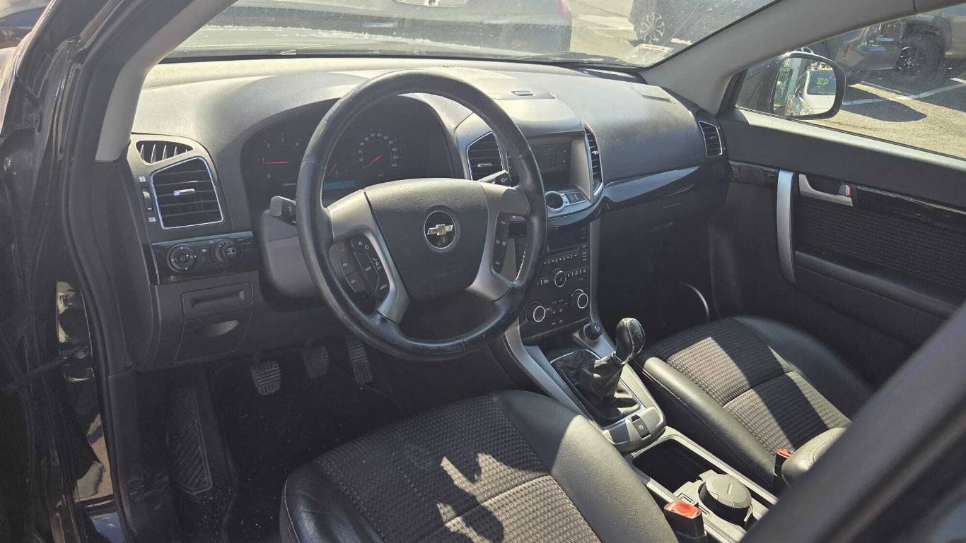 CHEVROLET Captiva 8