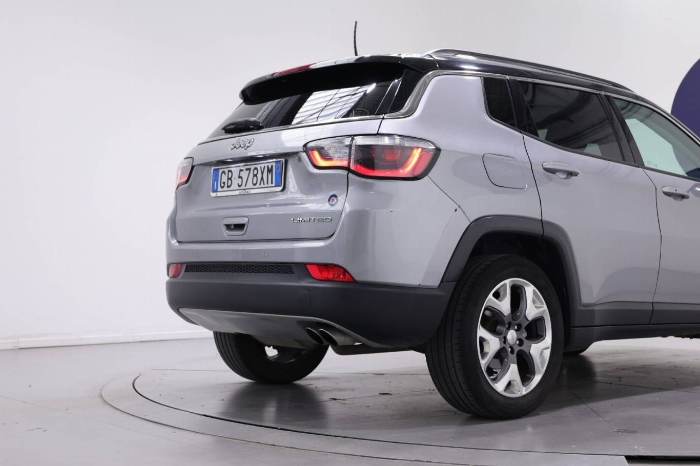 JEEP Compass 49
