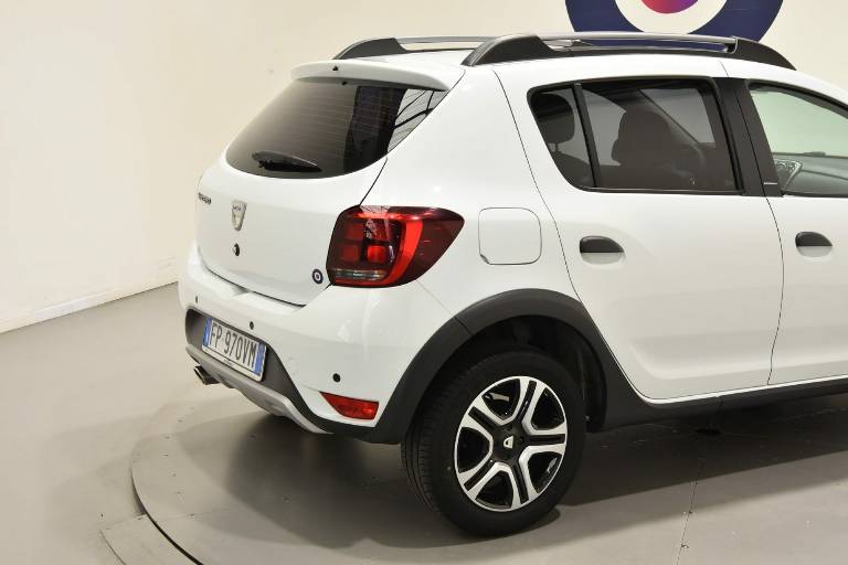 DACIA Sandero 14