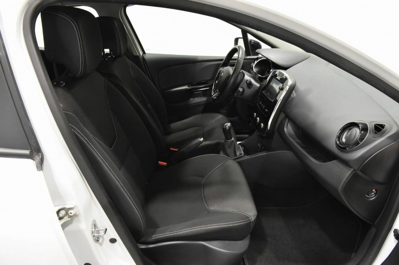 RENAULT Clio 31