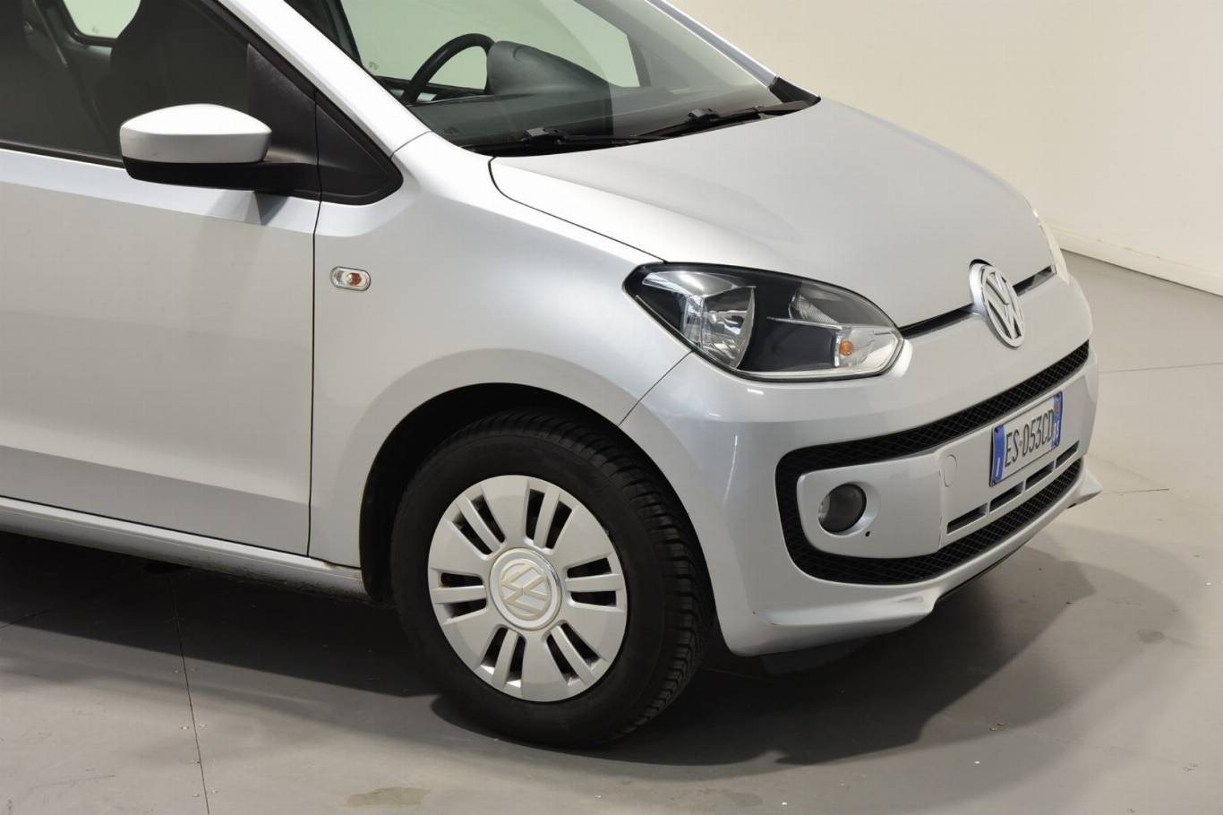 VOLKSWAGEN Up! 12