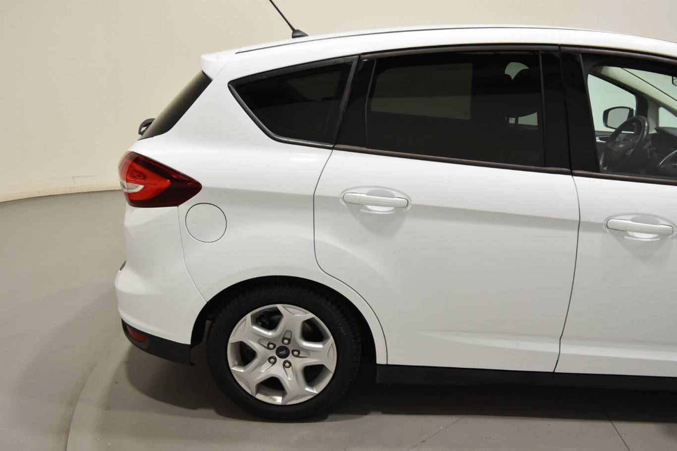 FORD C-Max 39