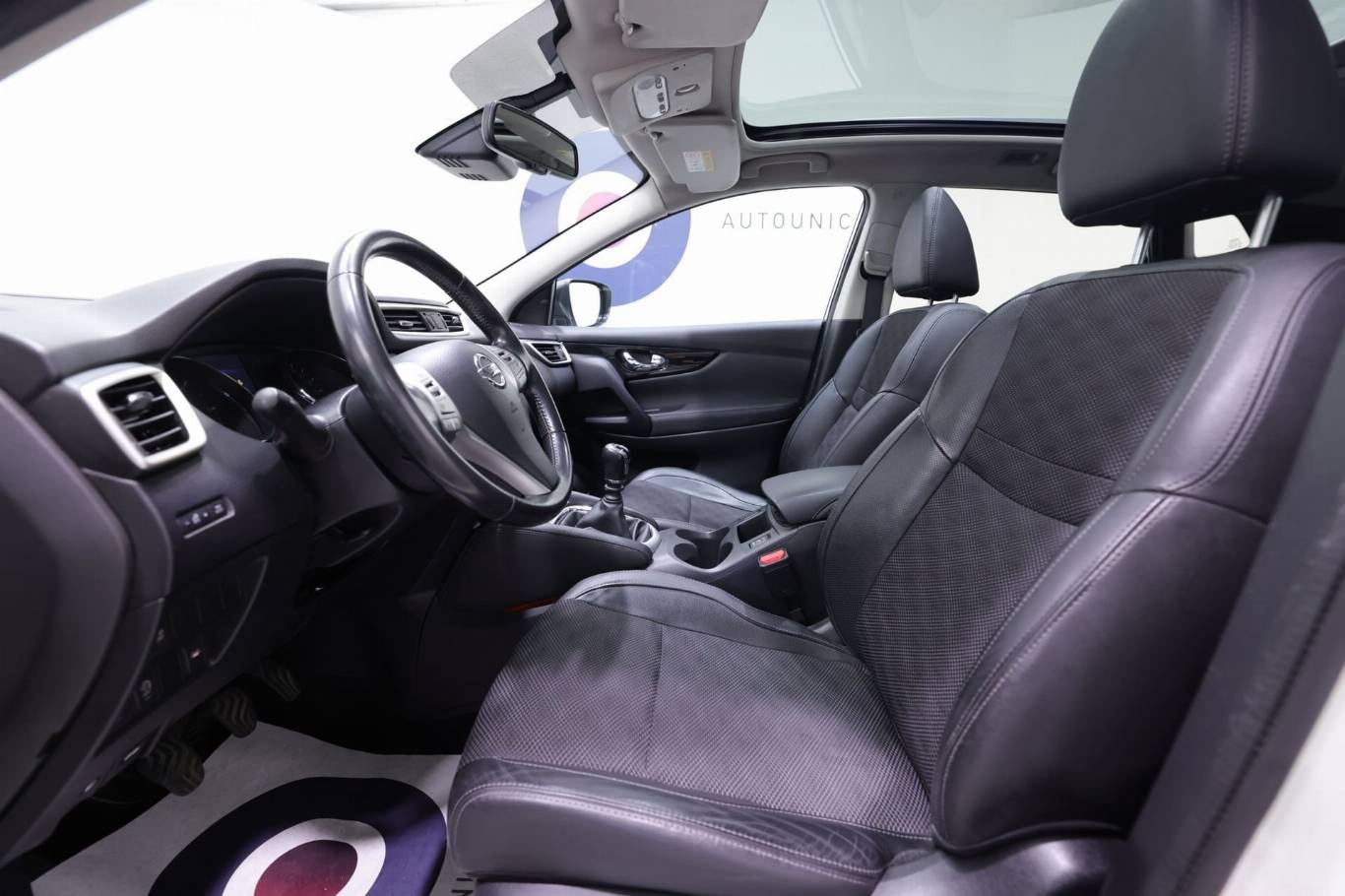 NISSAN Qashqai 17