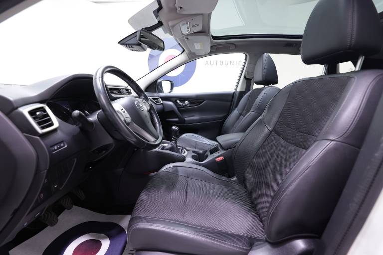 NISSAN Qashqai 17
