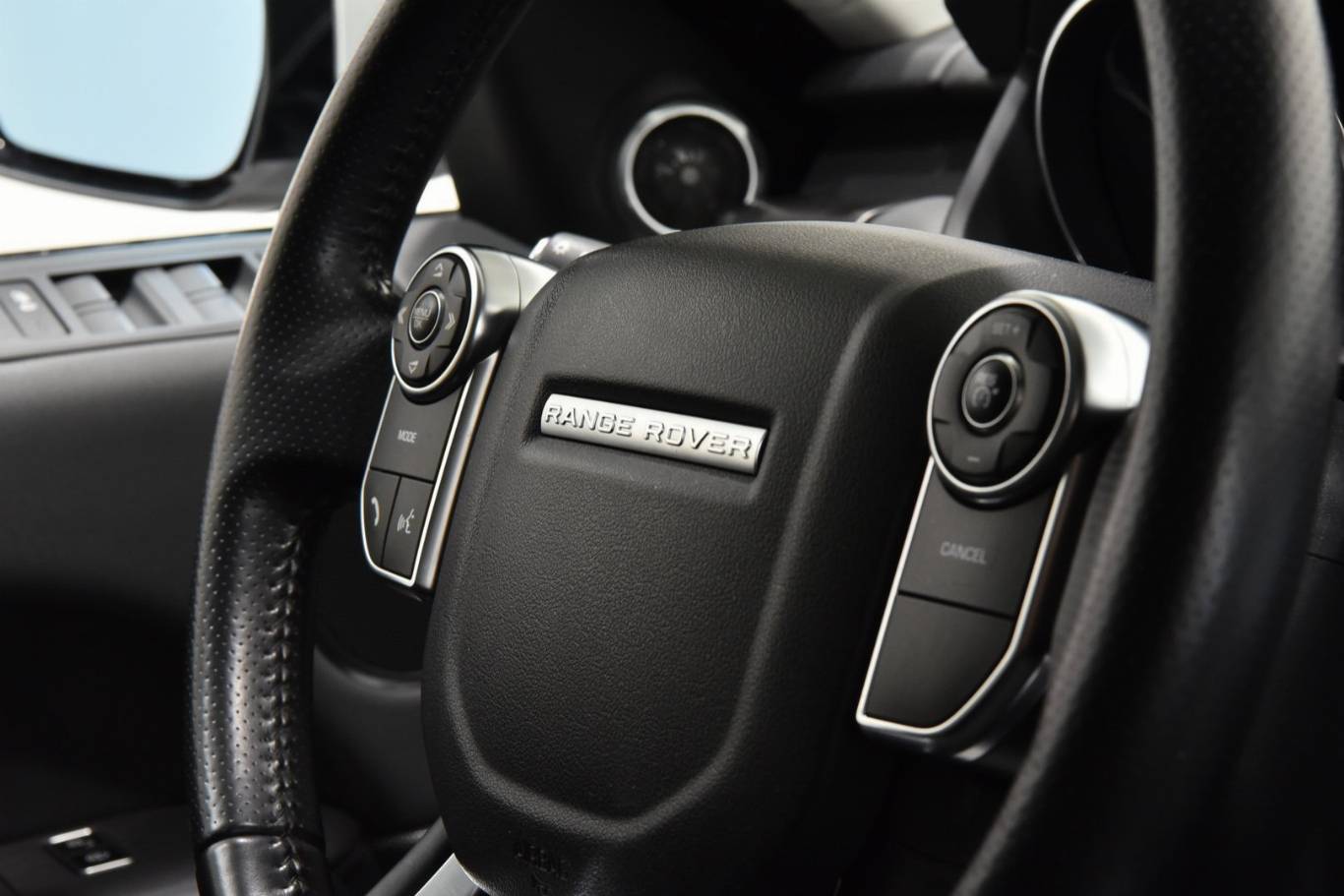 LAND ROVER Range Rover Sport 48