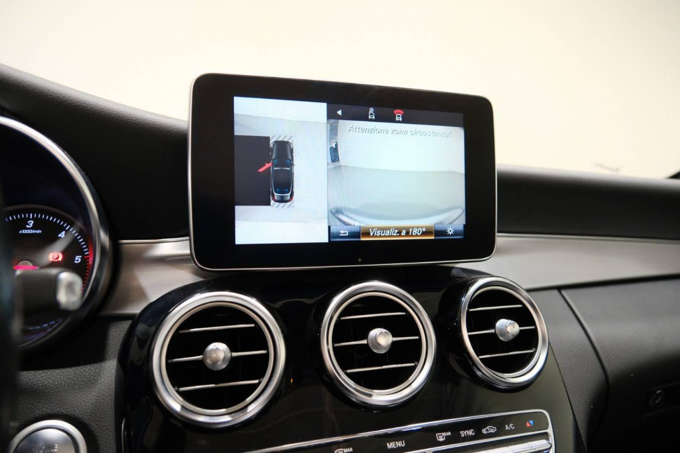 MERCEDES-BENZ C 220 33