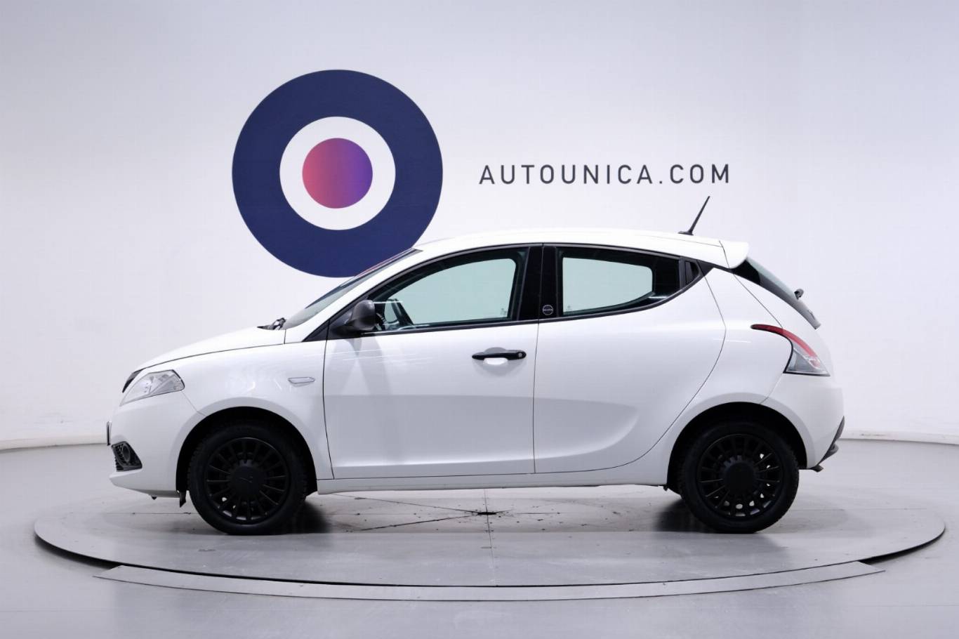 LANCIA Ypsilon 10