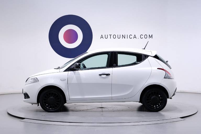 LANCIA Ypsilon 10