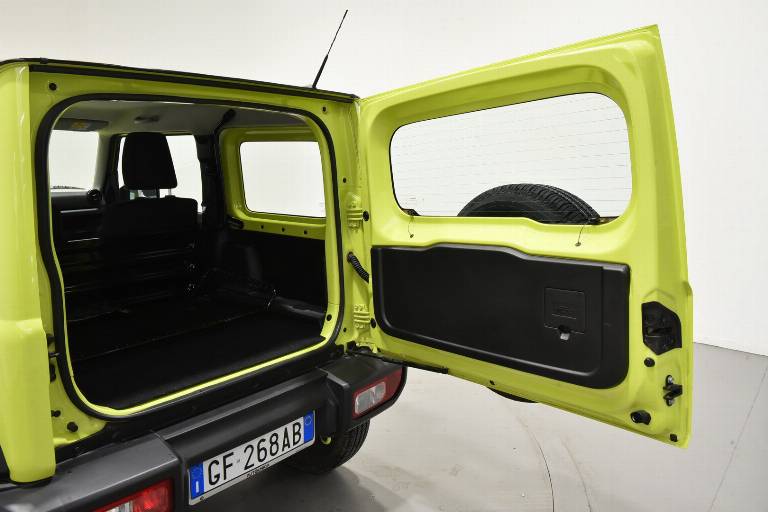 SUZUKI Jimny 14