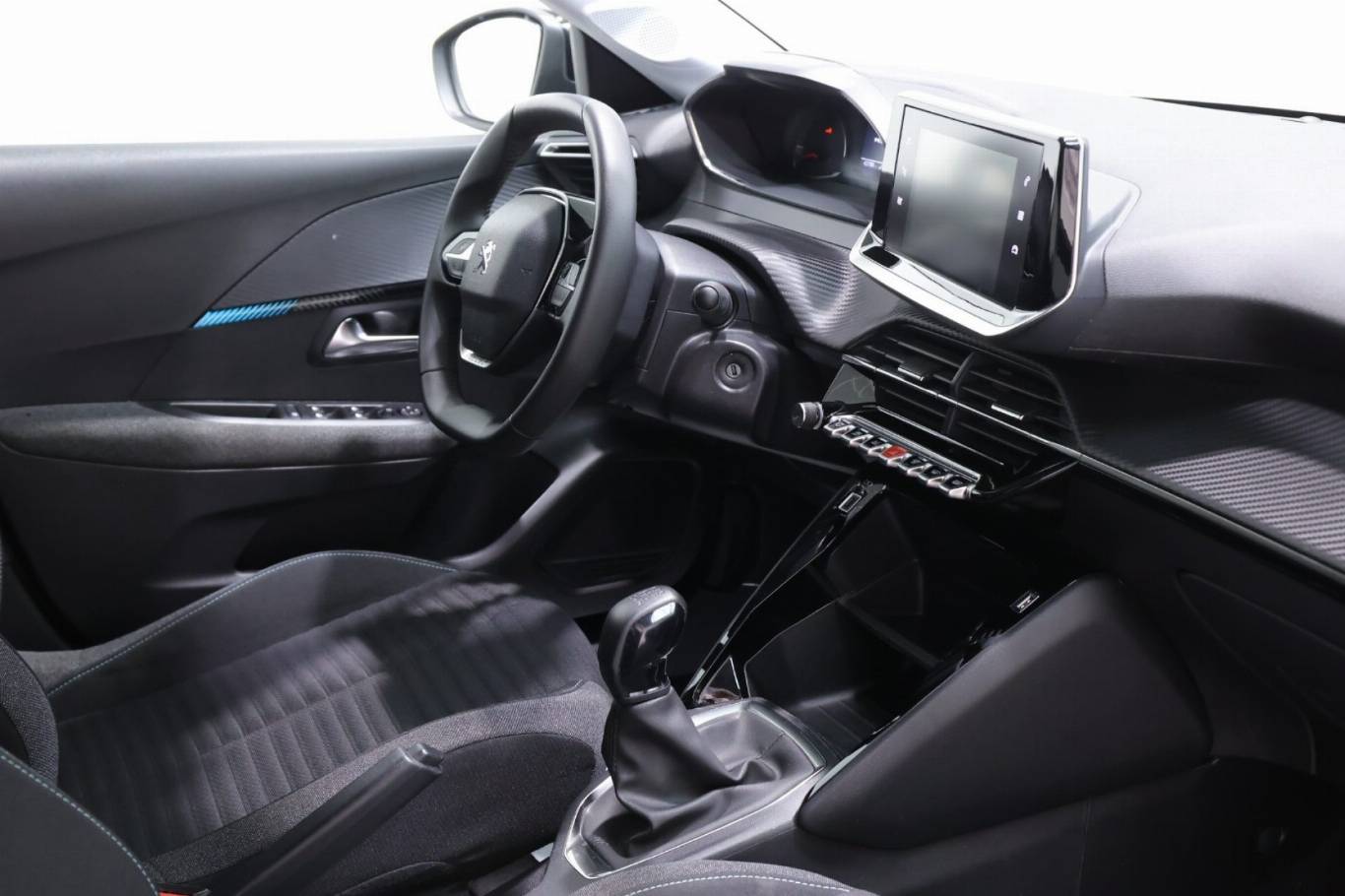 PEUGEOT 208 41