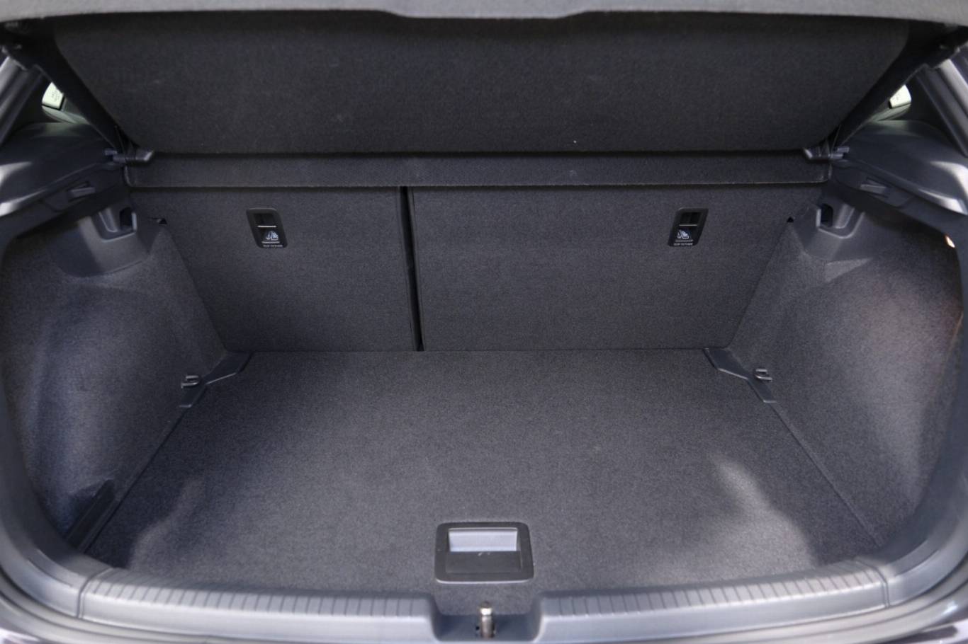 VOLKSWAGEN Polo GTI 61