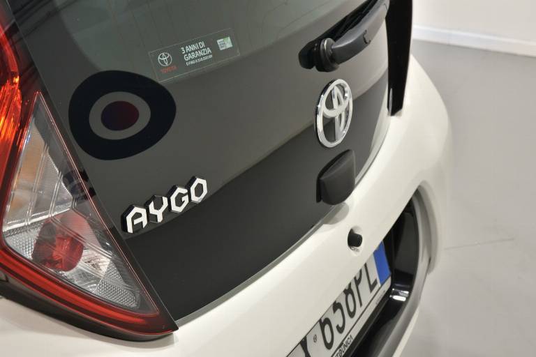 TOYOTA Aygo 49