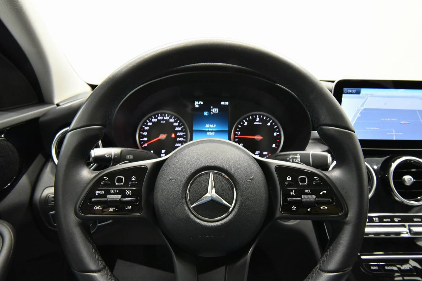 MERCEDES-BENZ C 220 44