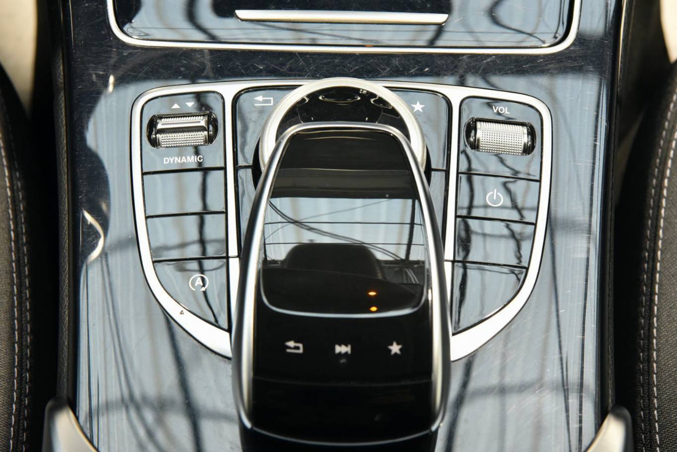 MERCEDES-BENZ C 220 8