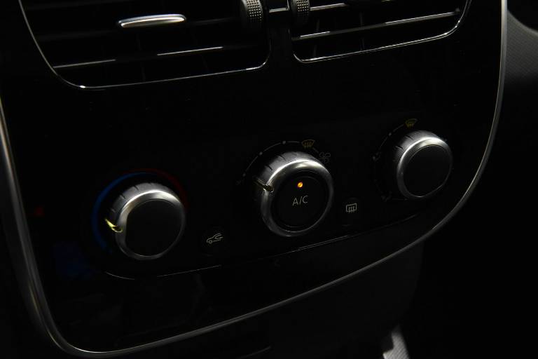 RENAULT Clio 11