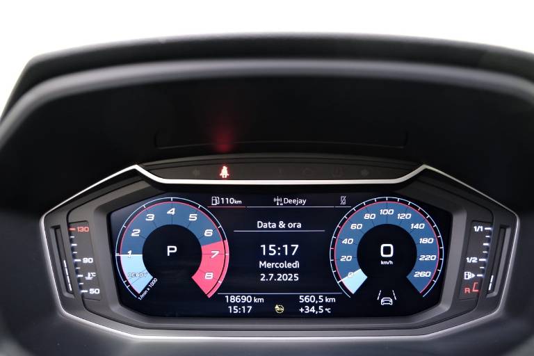 AUDI A1 8