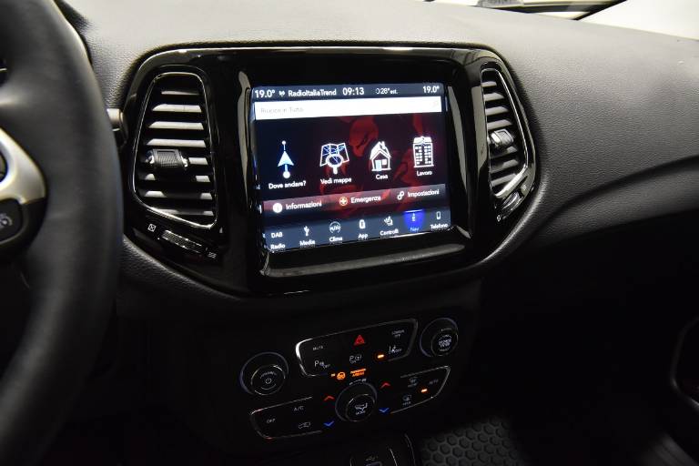 JEEP Compass 27