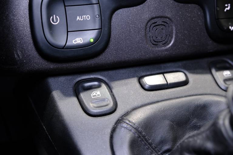 FIAT Panda Cross 26