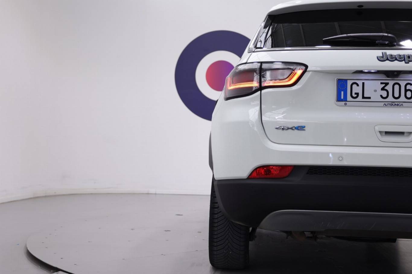 JEEP Compass 46