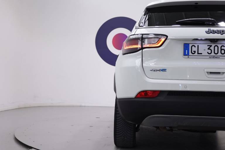 JEEP Compass 46