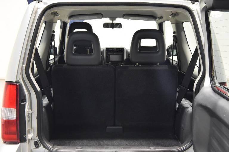 SUZUKI Jimny 15