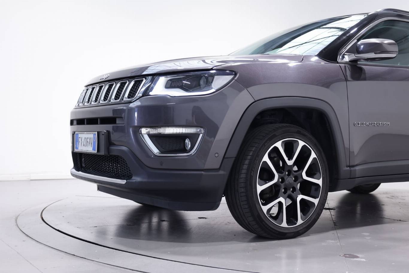 JEEP Compass 11