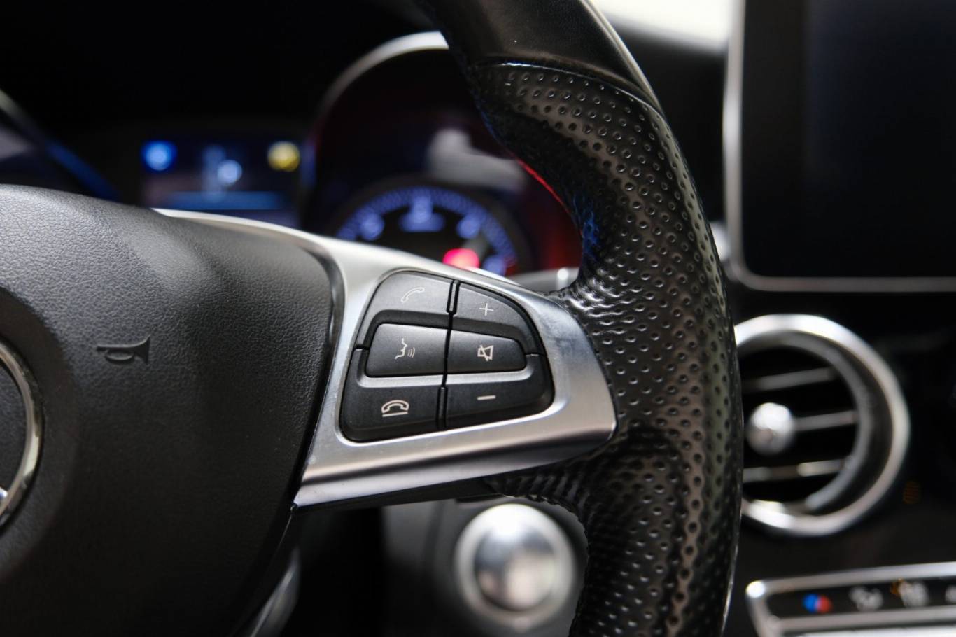 MERCEDES-BENZ C 220 25