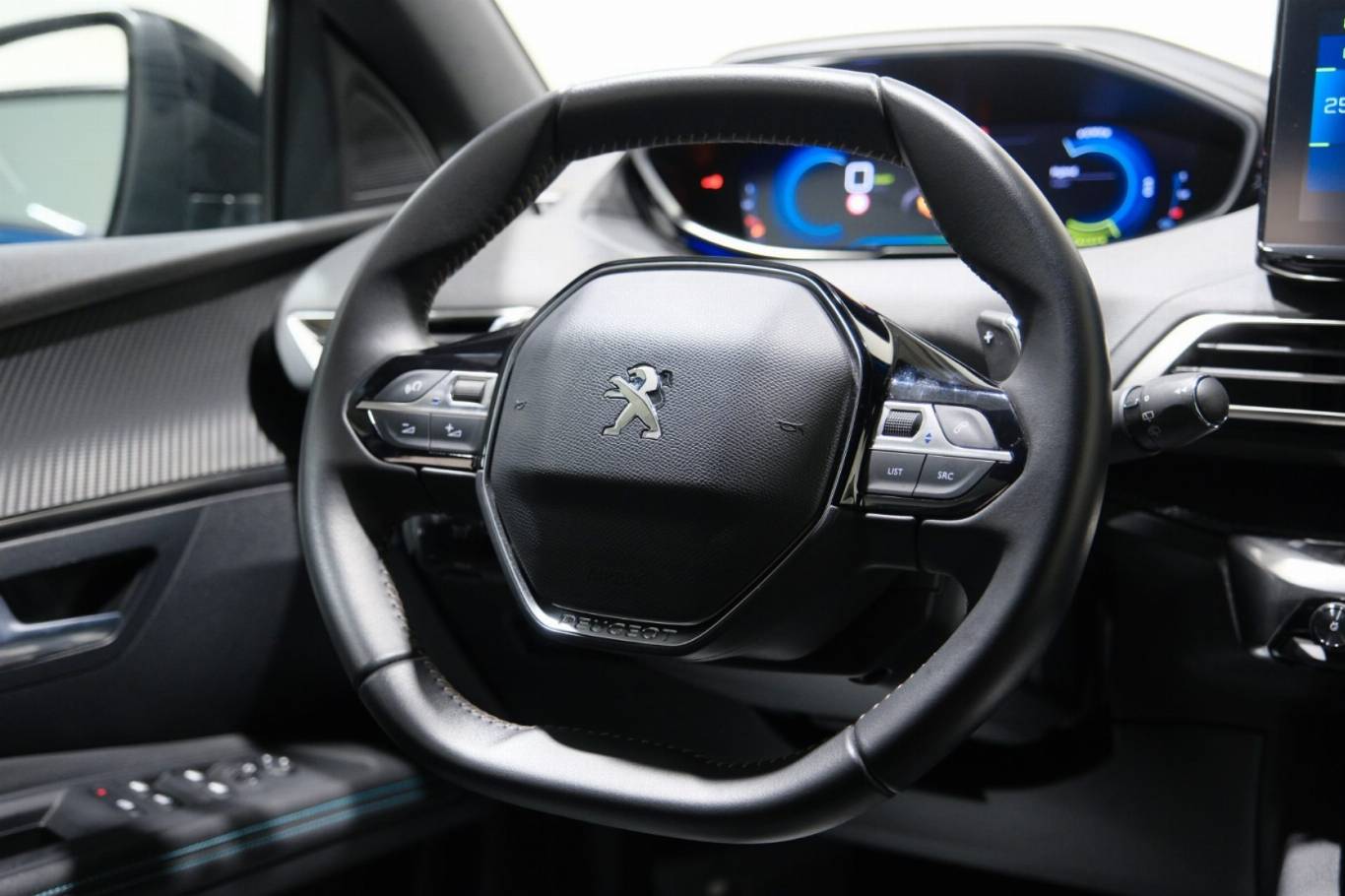 PEUGEOT 3008 41