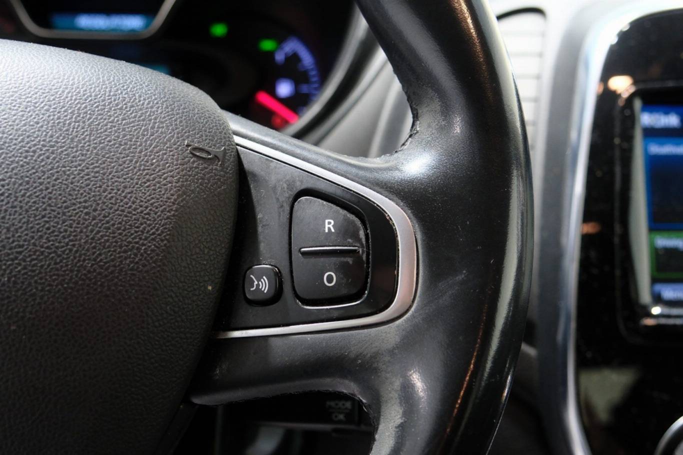 RENAULT Captur 24
