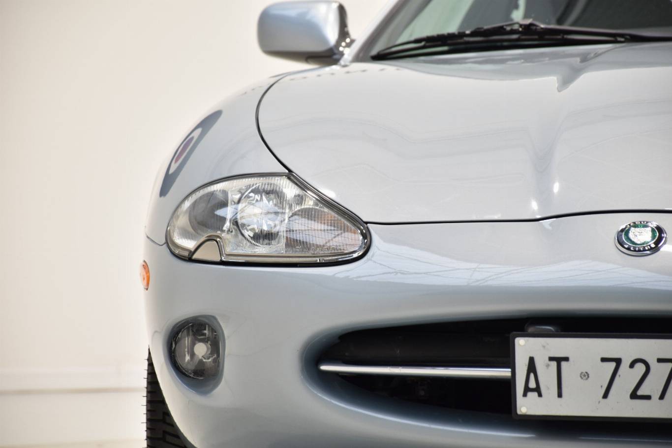 JAGUAR XK8 59
