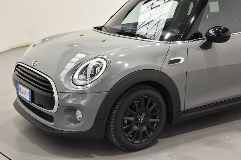 MINI Cooper D 19