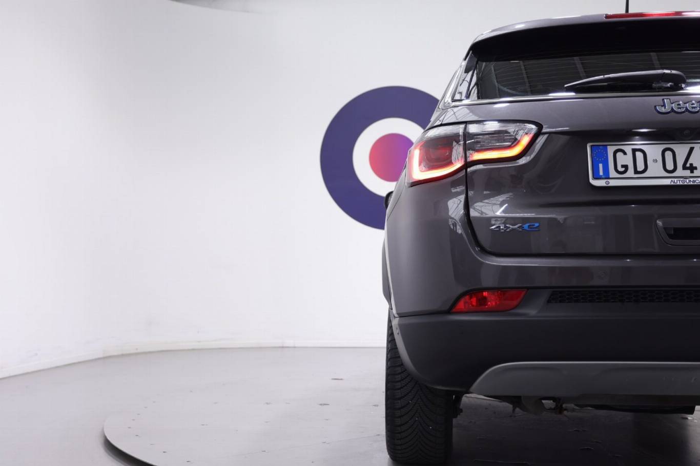 JEEP Compass 52