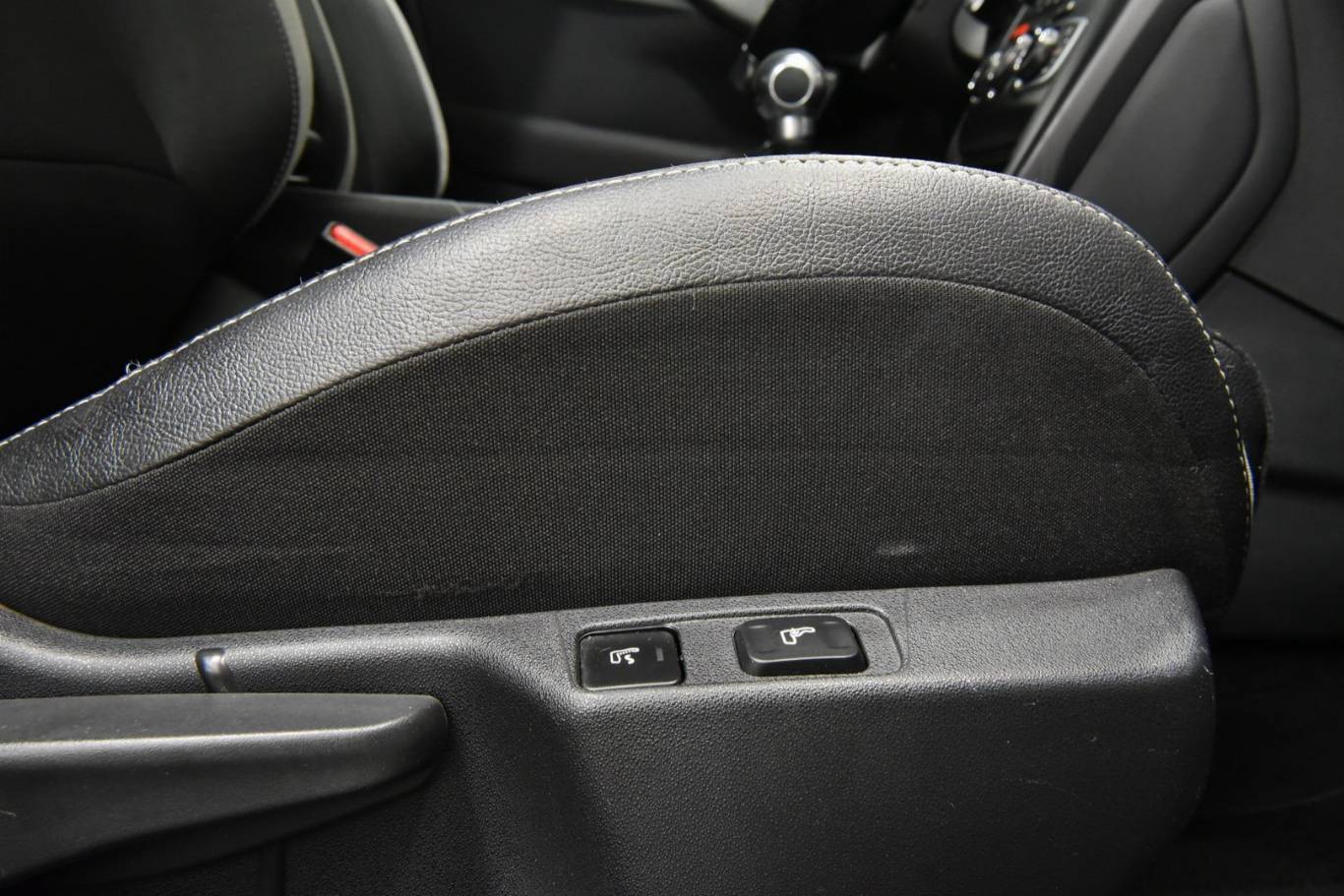 DS AUTOMOBILES DS 4 47