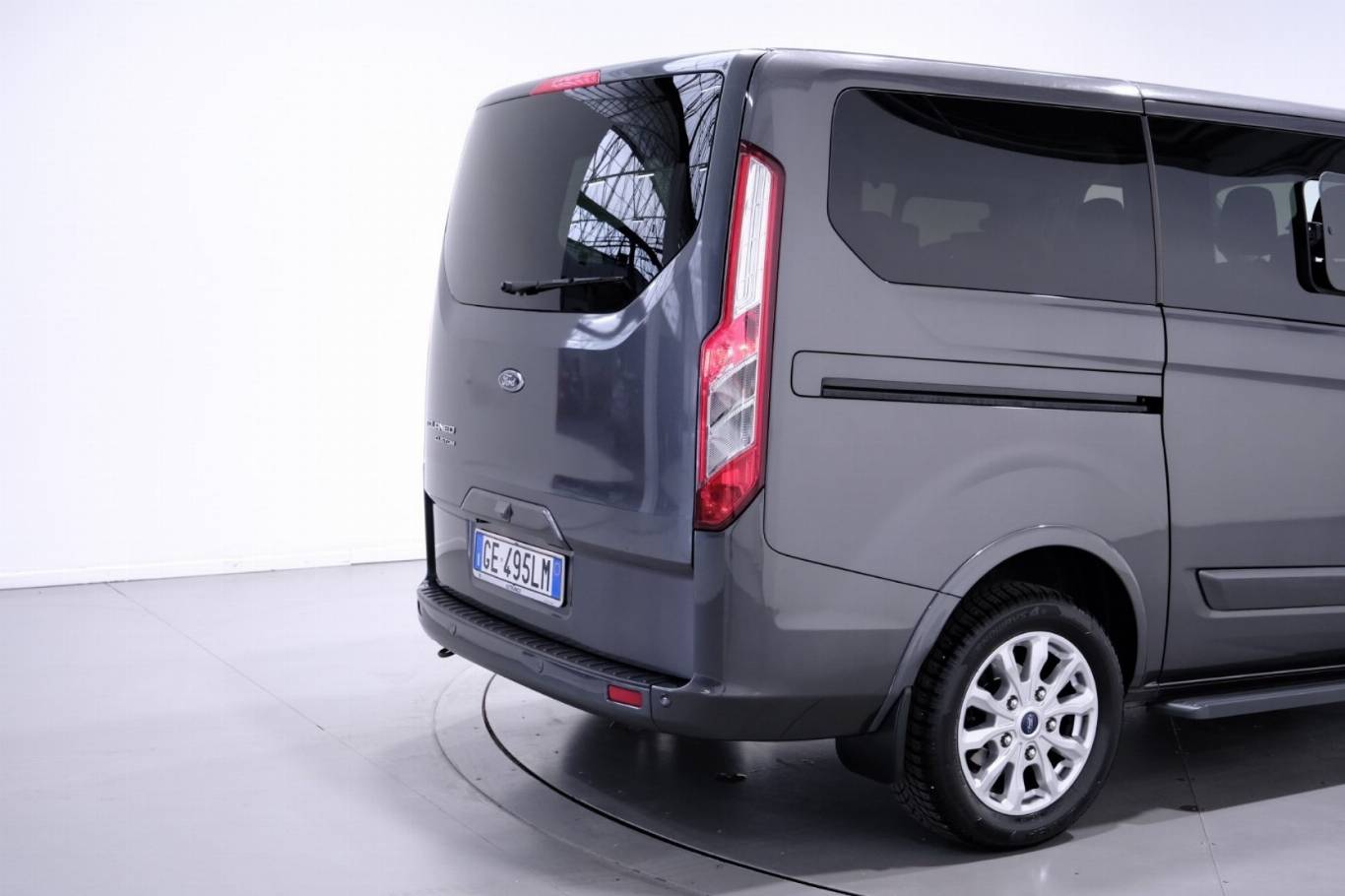 FORD Tourneo Custom 59