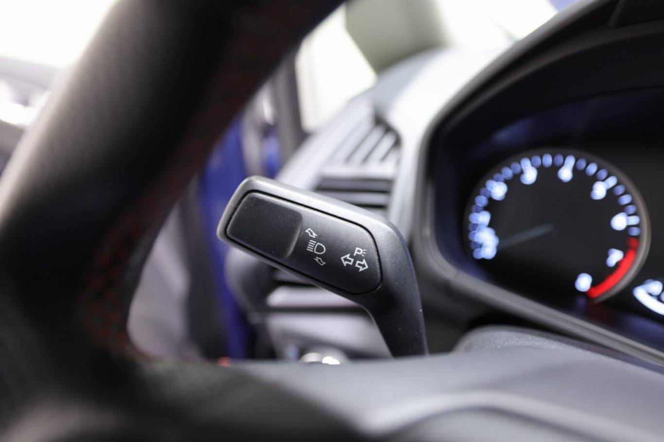 FORD EcoSport 16
