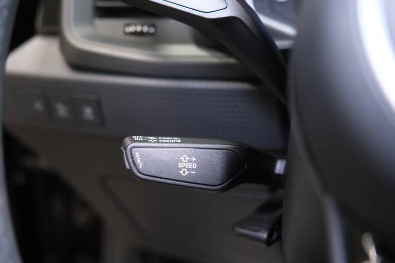 AUDI A1 25
