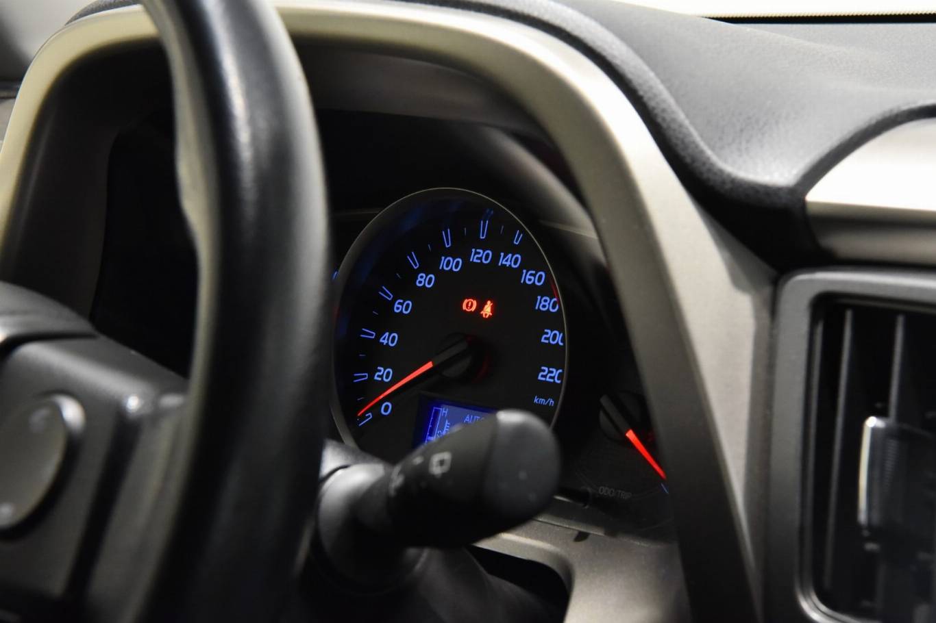 TOYOTA RAV 4 34