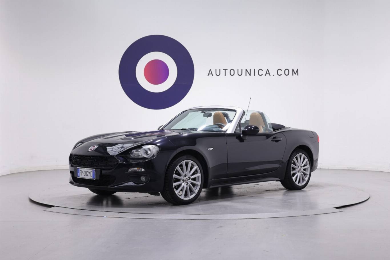 FIAT 124 Spider 1