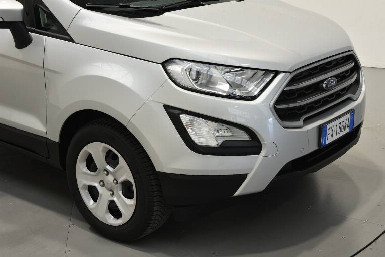 FORD EcoSport 38