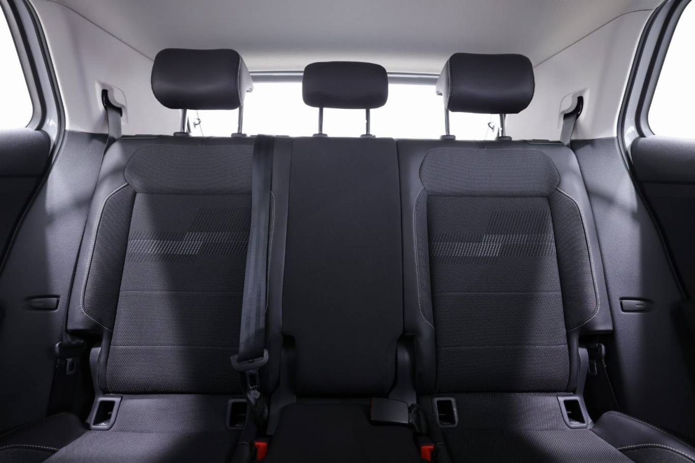 VOLKSWAGEN T-Cross 34