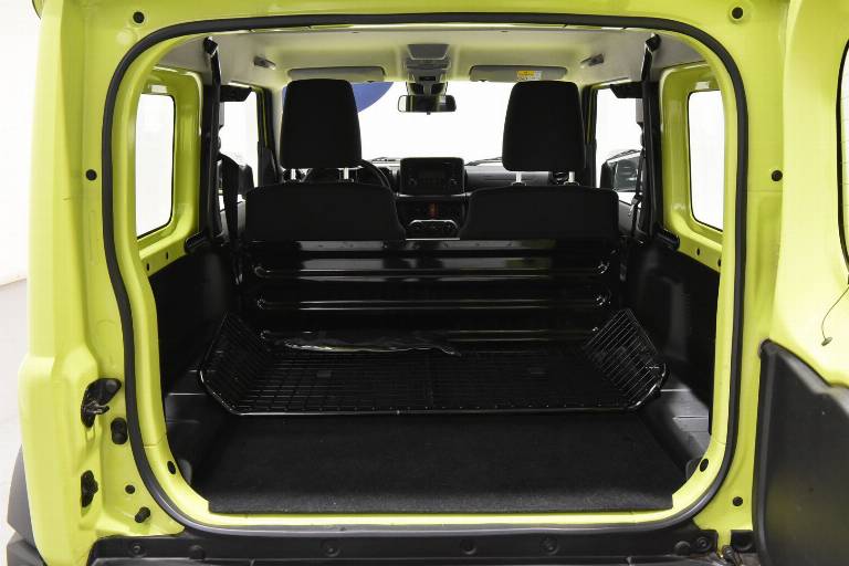 SUZUKI Jimny 13