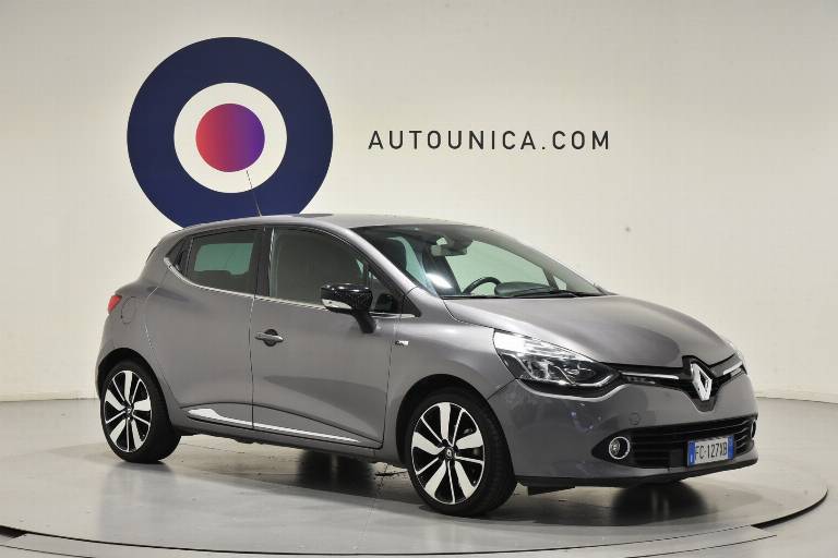 RENAULT Clio 27
