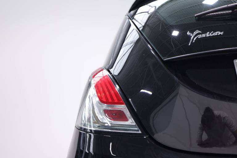 LANCIA Ypsilon 33