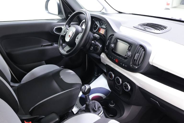 FIAT 500L 40