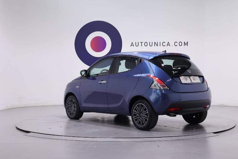 LANCIA Ypsilon 7