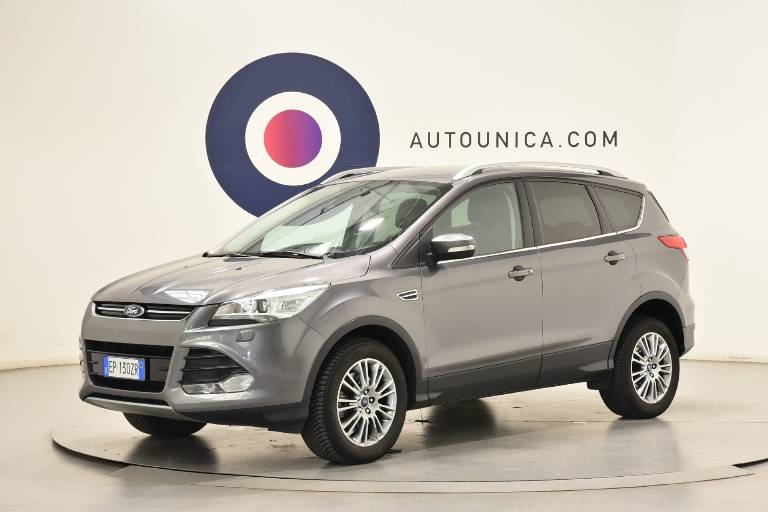 FORD Kuga 1