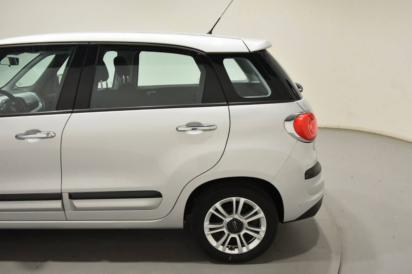 FIAT 500L 35